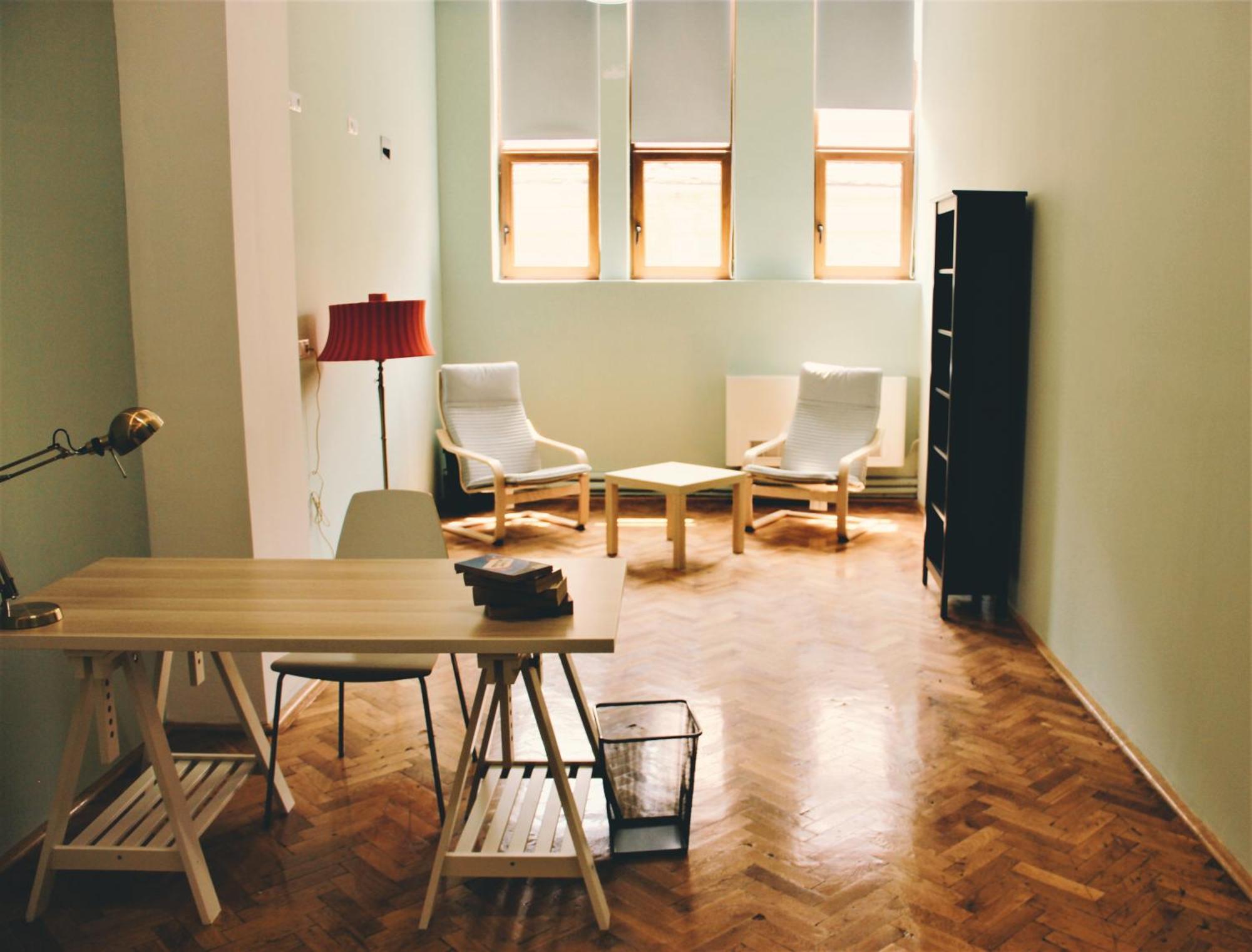 B13 Hostel Sibiu Bagian luar foto